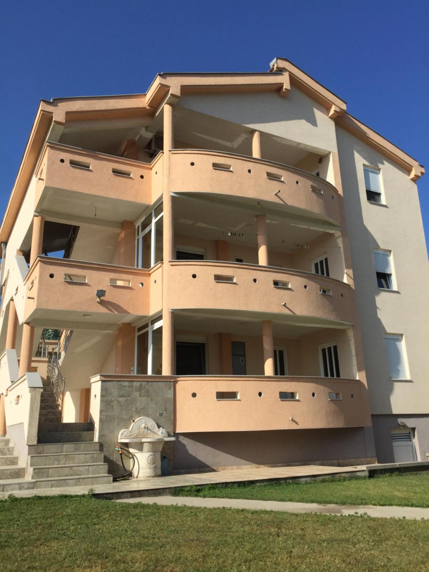 Apartments Vali Ulcinj Exterior photo